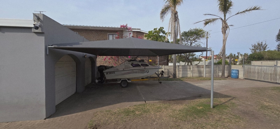 3 Bedroom Property for Sale in Gonubie Eastern Cape
